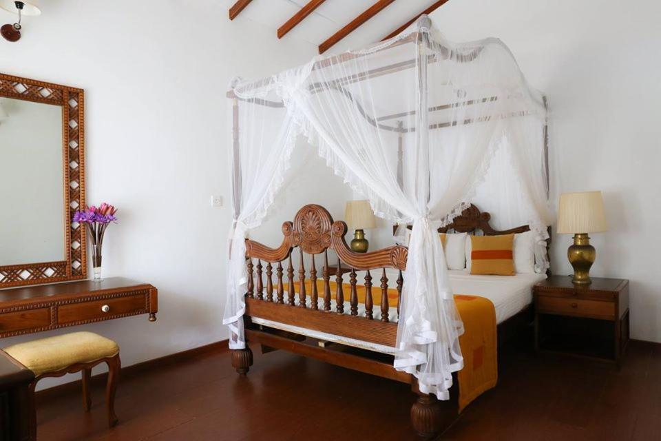 Mirissa Bay Resort Экстерьер фото