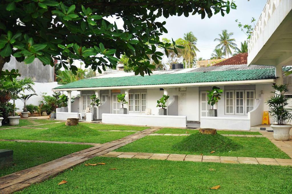 Mirissa Bay Resort Экстерьер фото
